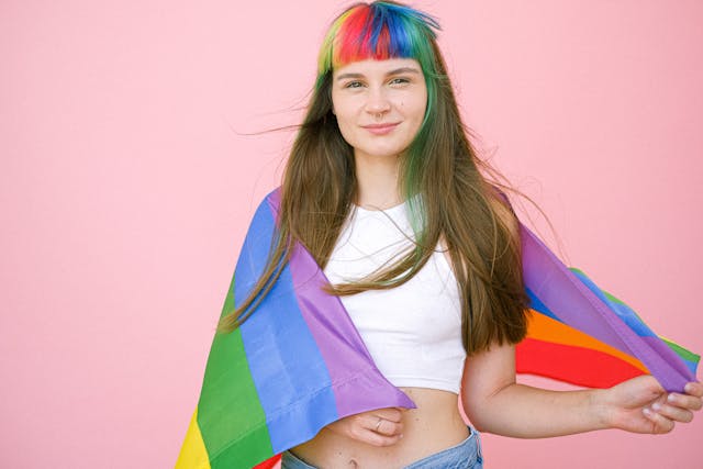 🌈 Celebrate Pride: LGBTQ+ Models Wanted for Vibrant Photoshoot! 📸✨